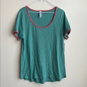 NWT LuLaRoe Classic T